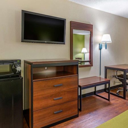 Econo Lodge Fayetteville Zewnętrze zdjęcie