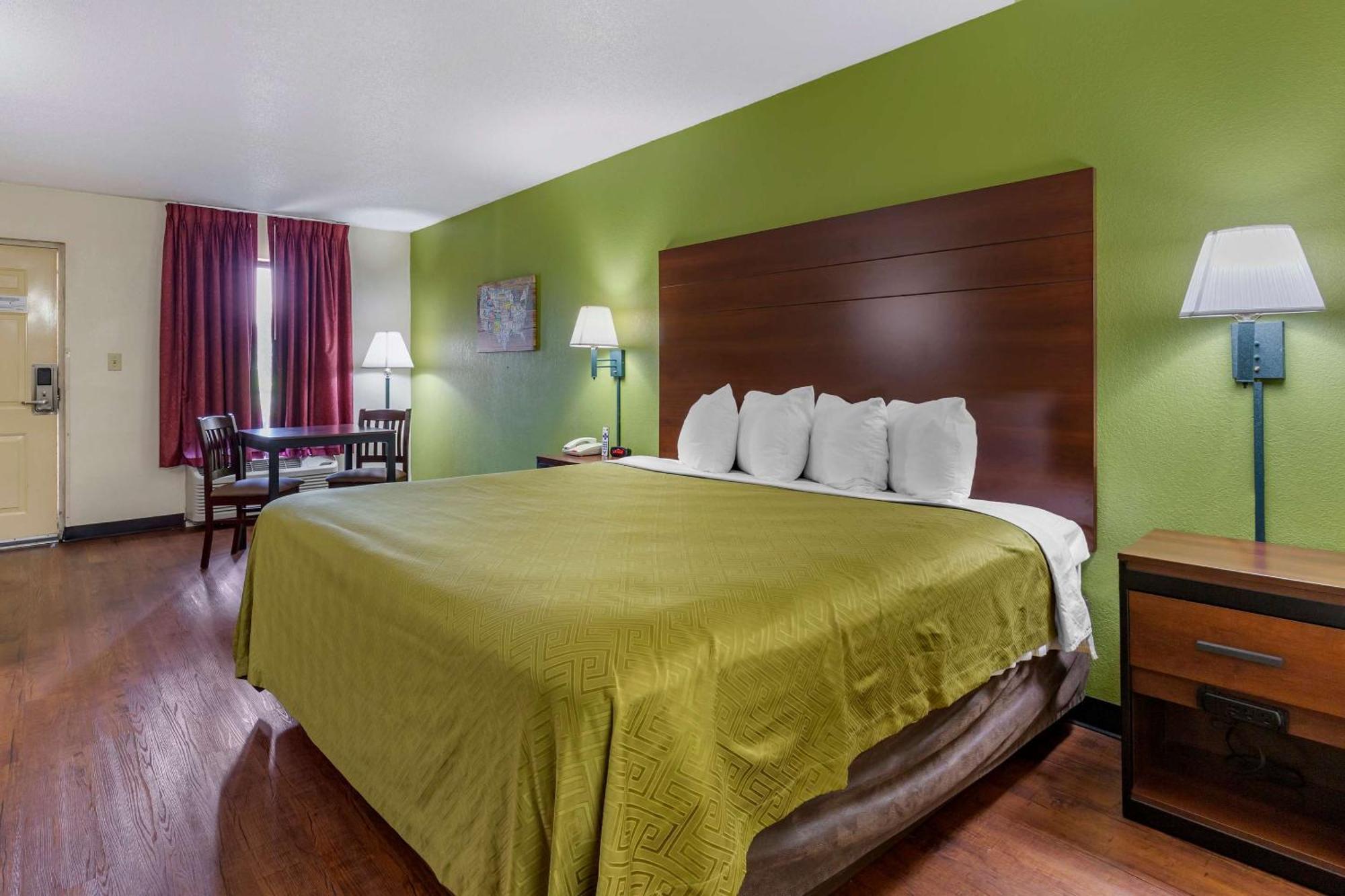Econo Lodge Fayetteville Zewnętrze zdjęcie