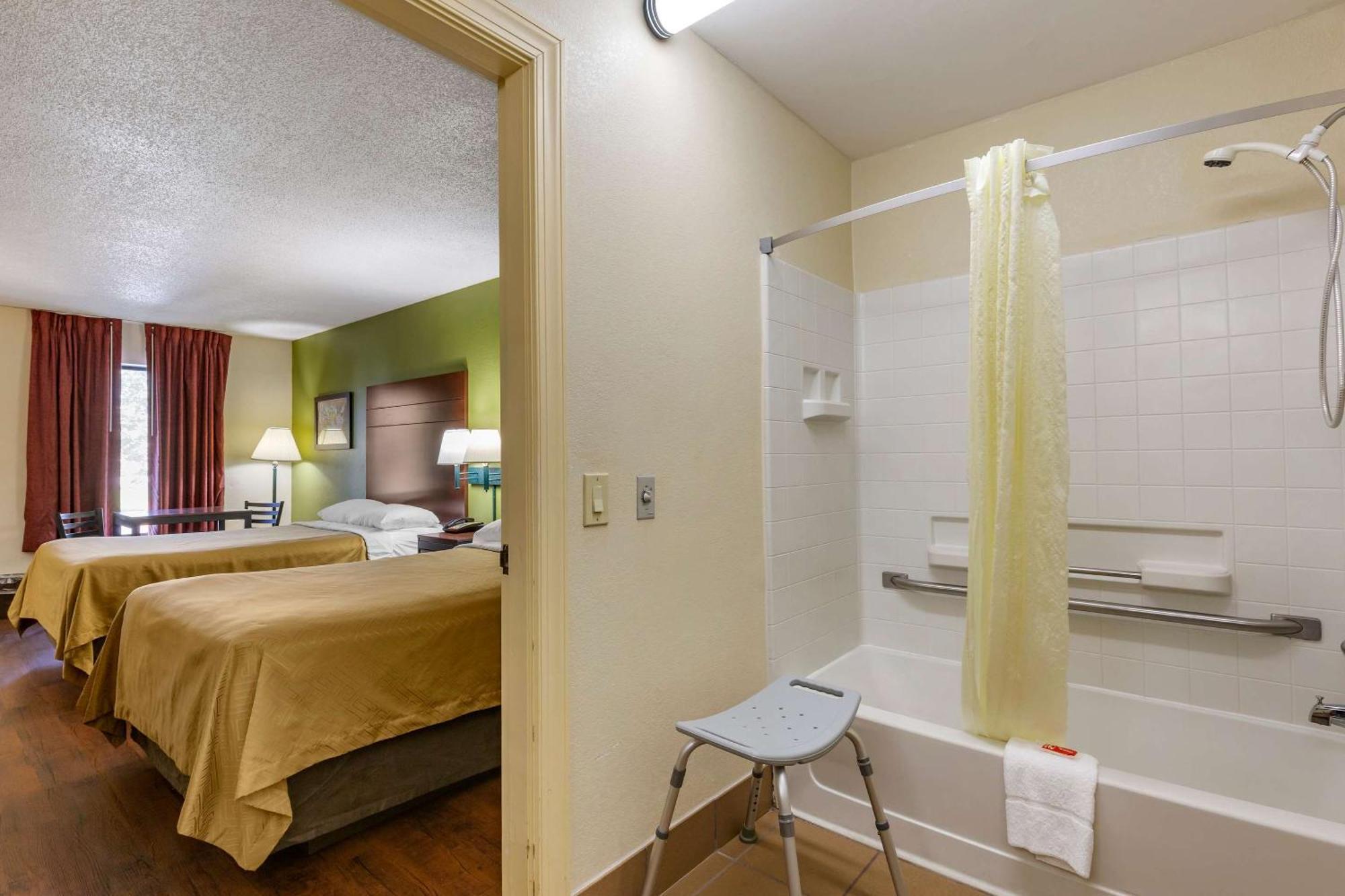 Econo Lodge Fayetteville Zewnętrze zdjęcie